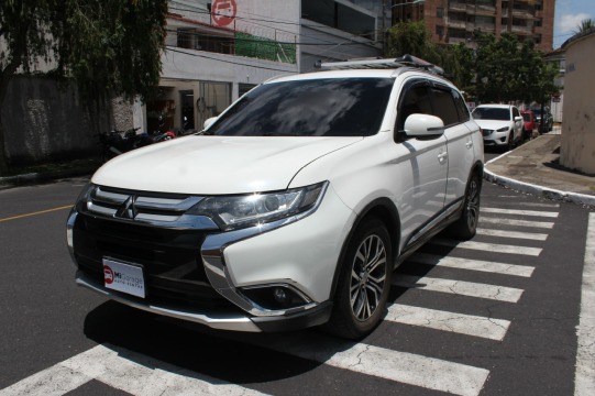 Mitsubishi Outlander GLX 2017