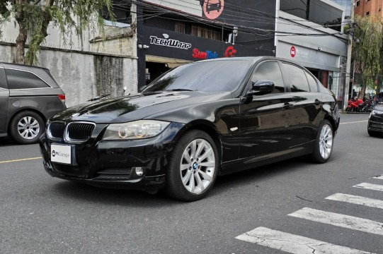 BMW 3 320i 2012